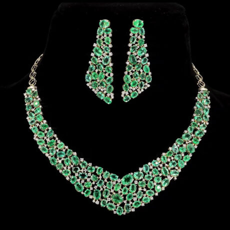Classic Emerald Suite