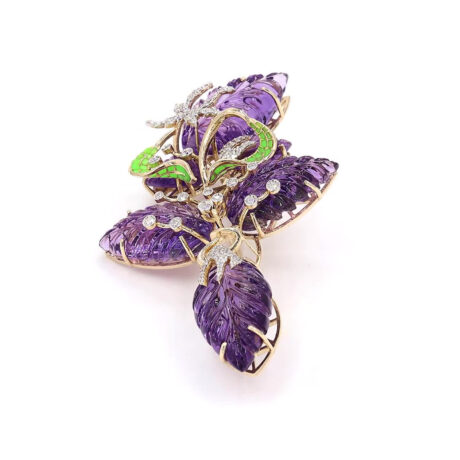 The Carved Amethyst Brooch