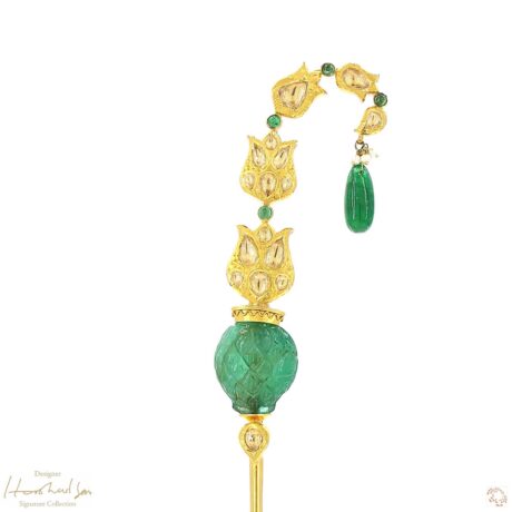 Carved Emerald Seerpech