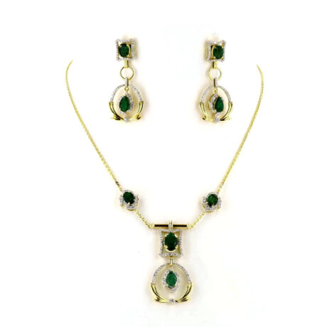 Cabochon Emerald Necklace