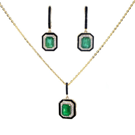 The Emerald Noir Pendant Set
